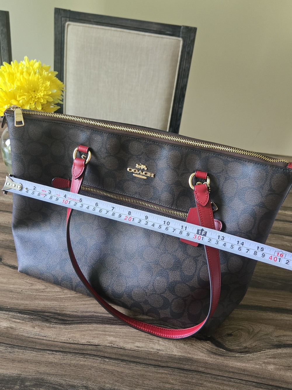 Coach Signature Tote - Picture 11 of 11